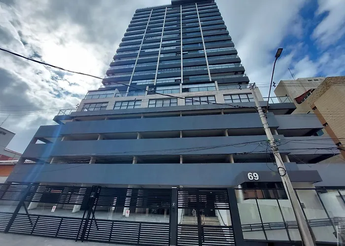 Apartamentos Praia da Enseada no Guarujá - Conforto e Vista Incrível